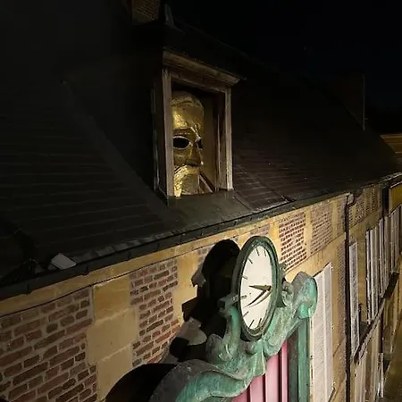 Lägenhet Superbe T2 A 200m De La Place Ducale *