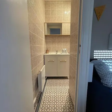 Lägenhet Superbe T2 A 200m De La Place Ducale *