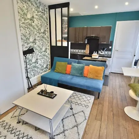 Superbe T2 A 200m De La Place Ducale Διαμέρισμα *