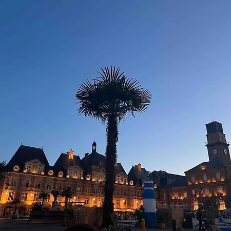 Superbe T2 A 200m De La Place Ducale *