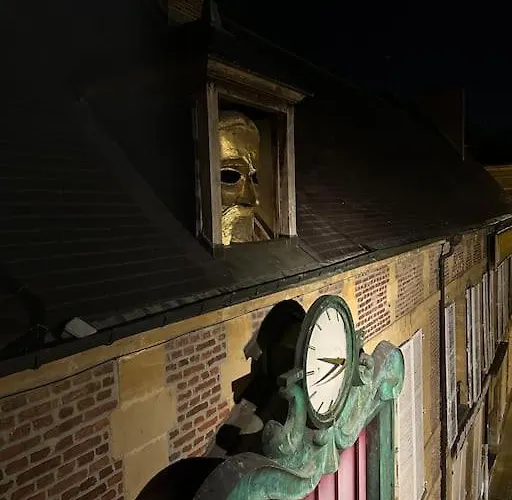 Lejlighed Superbe T2 A 200m De La Place Ducale *